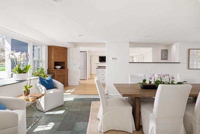 191 Newton St, Brookline, MA 02445