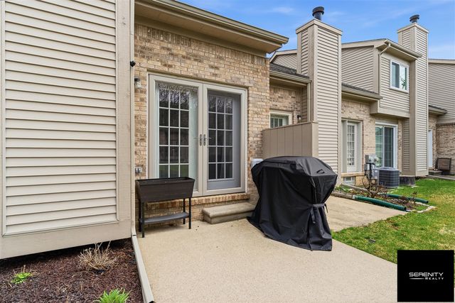 43811 Coachmaker Drive 48, Sterling Heights, MI 48313