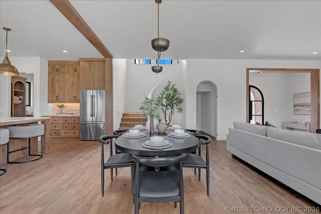 17683 E White Tail Cove, Owasso, OK 74055