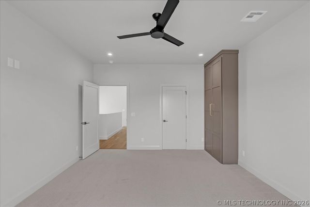 17683 E White Tail Cove, Owasso, OK 74055