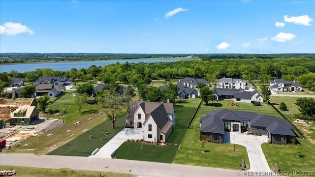 17683 E White Tail Cove, Owasso, OK 74055