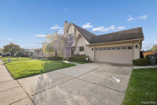 19750 Rosin Drive, Clinton Township, MI 48038