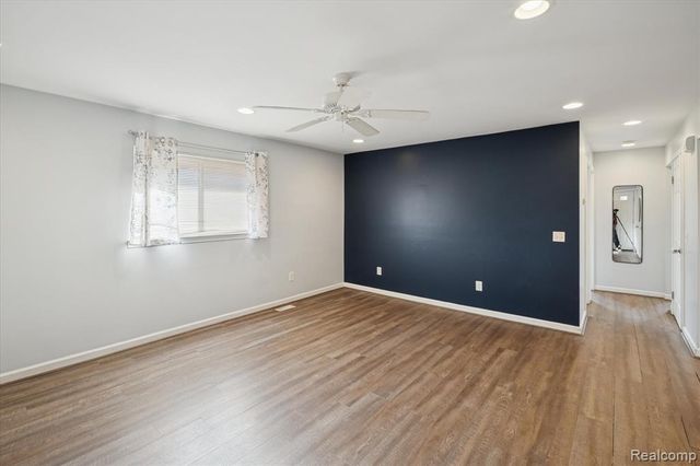 19750 Rosin Drive, Clinton Township, MI 48038