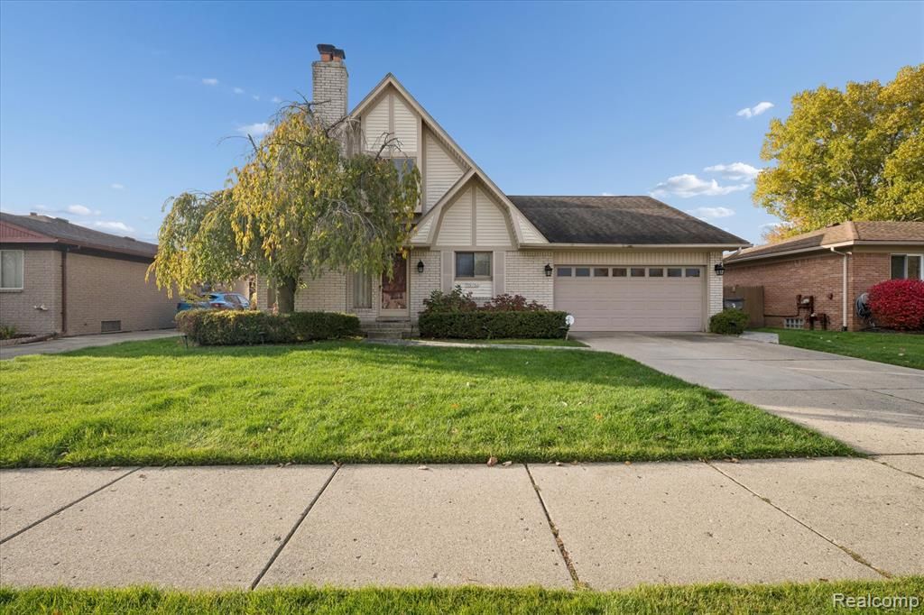 19750 Rosin Drive, Clinton Township, MI 48038