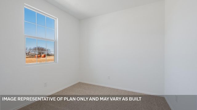 318 Santo Domingo RD, Bastrop, TX 78602