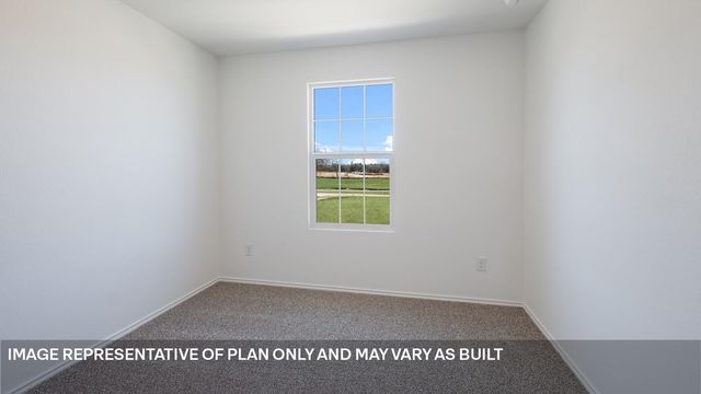 318 Santo Domingo RD, Bastrop, TX 78602