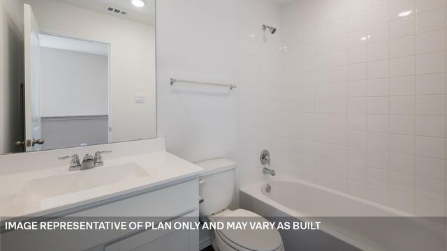 318 Santo Domingo RD, Bastrop, TX 78602