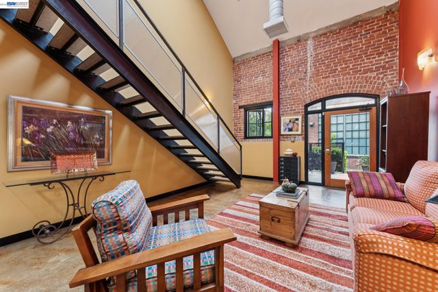 425 E 11Th St 6, Oakland, CA 94606