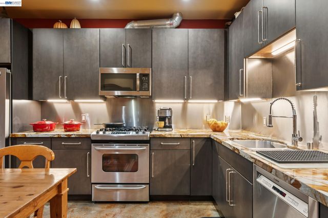 425 E 11Th St 6, Oakland, CA 94606