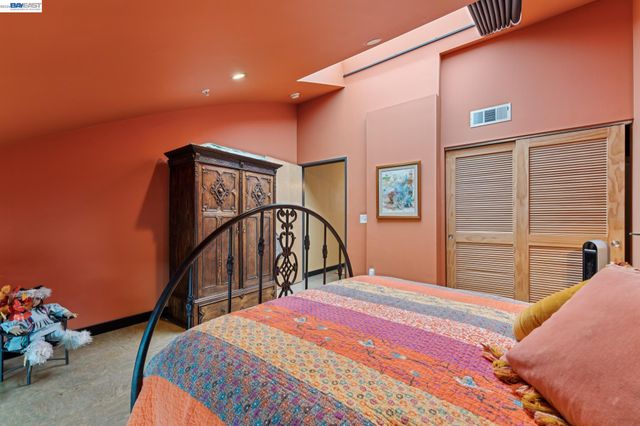 425 E 11Th St 6, Oakland, CA 94606