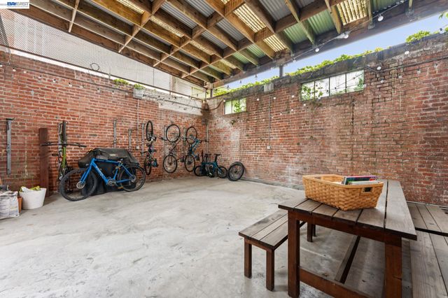 425 E 11Th St 6, Oakland, CA 94606