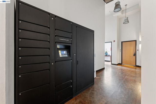 425 E 11Th St 6, Oakland, CA 94606