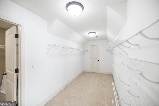 202 Avondale Circle, Warner Robins, GA 31088