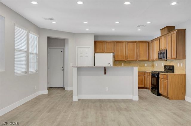 6255 West Arby Avenue 134, Las Vegas, NV 89118