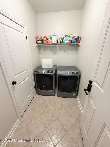 13145 Cades Lane, Olive Branch, MS 38654