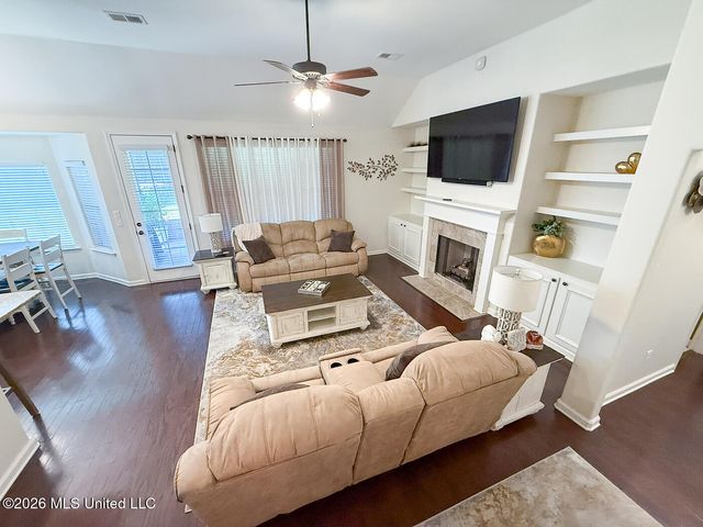 13145 Cades Lane, Olive Branch, MS 38654
