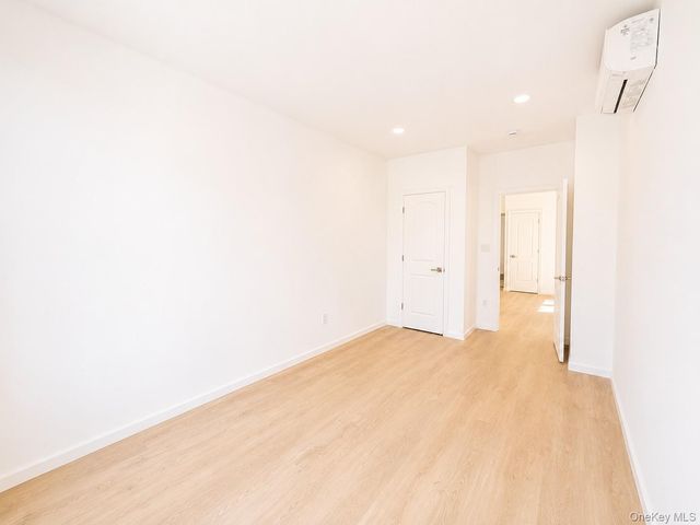 6946 64th Street 2R, Ridgewood, NY 11385