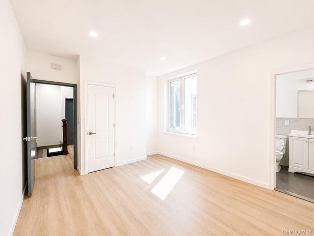 6946 64th Street 2R, Ridgewood, NY 11385