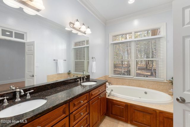 174 Southern Magnolia Lane, Wallace, NC 28466