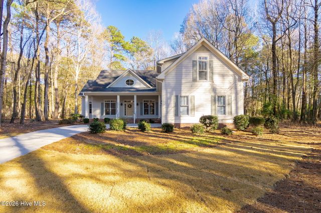 174 Southern Magnolia Lane, Wallace, NC 28466