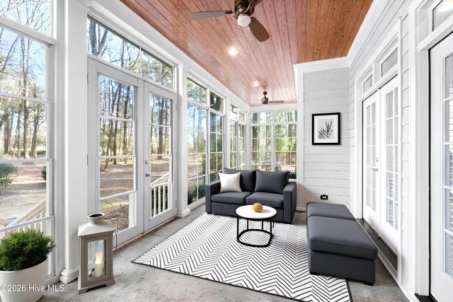 174 Southern Magnolia Lane, Wallace, NC 28466
