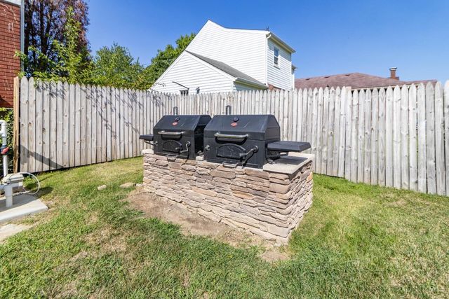 1519 Section Road, Cincinnati, OH 45237