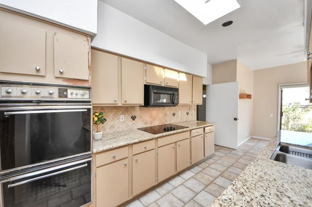 1336 Chardonnay Drive, Houston, TX 77077