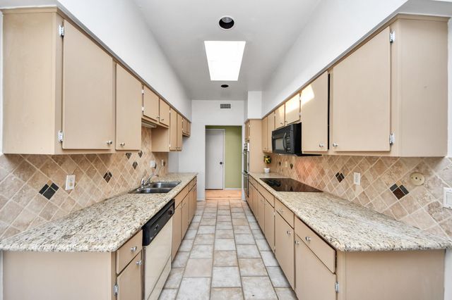 1336 Chardonnay Drive, Houston, TX 77077