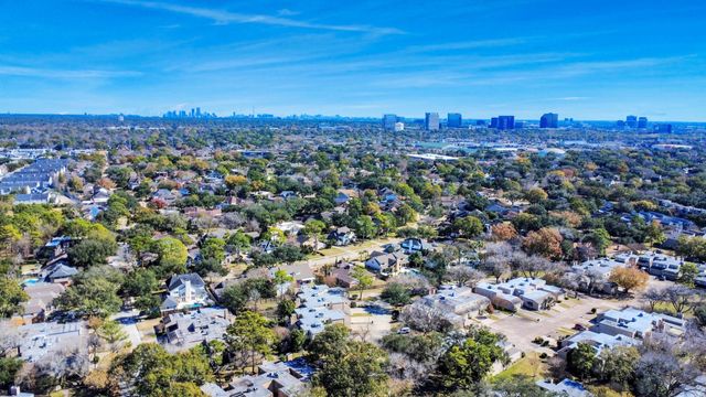 1336 Chardonnay Drive, Houston, TX 77077