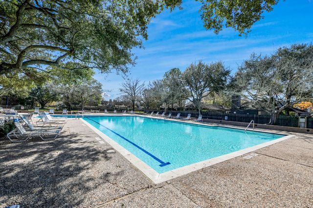 1336 Chardonnay Drive, Houston, TX 77077