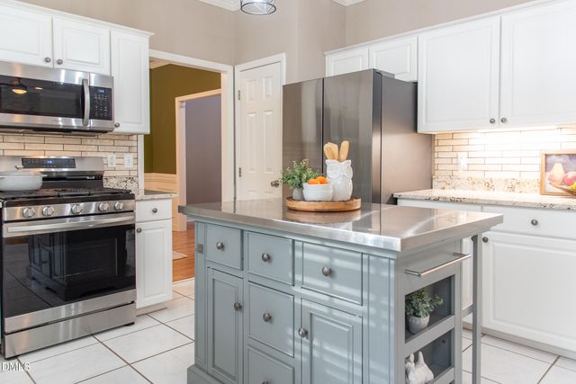 6004 Eaglesfield Drive, Raleigh, NC 27613