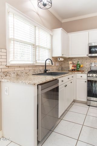 6004 Eaglesfield Drive, Raleigh, NC 27613