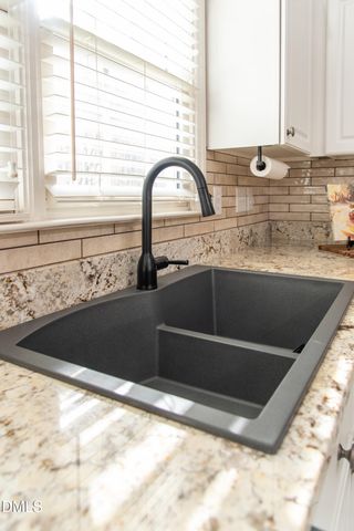 6004 Eaglesfield Drive, Raleigh, NC 27613