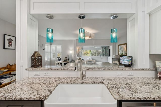 2427 BAYWOOD DRIVE W, Dunedin, FL 34698