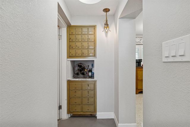 2427 BAYWOOD DRIVE W, Dunedin, FL 34698