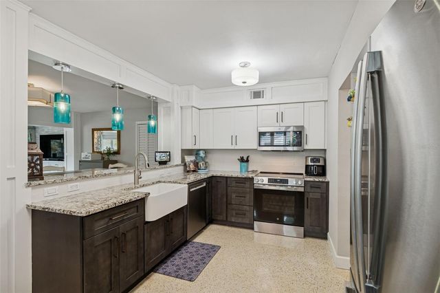 2427 BAYWOOD DRIVE W, Dunedin, FL 34698