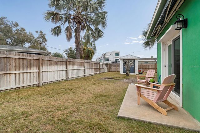 2427 BAYWOOD DRIVE W, Dunedin, FL 34698