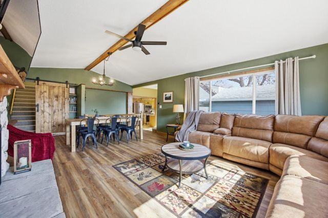 1718 6th Avenue S, Fargo, ND 58103