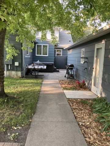 1718 6th Avenue S, Fargo, ND 58103