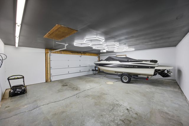 1718 6th Avenue S, Fargo, ND 58103