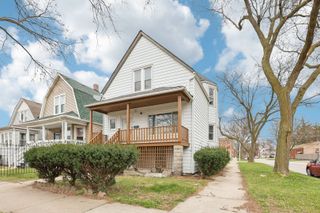 7959 S Saginaw Avenue, Chicago, IL 60617