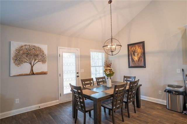 72 South Main Street, Maysville, GA 30558