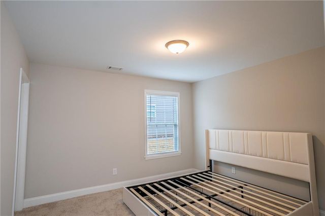 72 South Main Street, Maysville, GA 30558