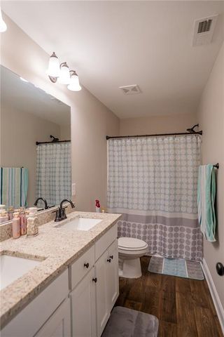 72 South Main Street, Maysville, GA 30558