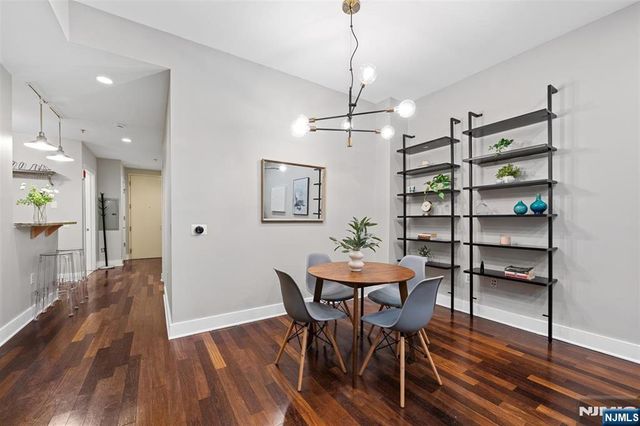 159 2nd Street 403, Jersey City, NJ 07302