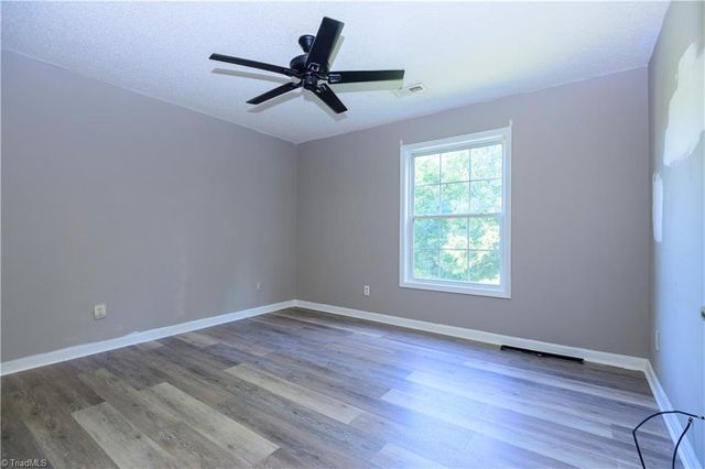 2624 Guyer Street 2B, High Point, NC 27265