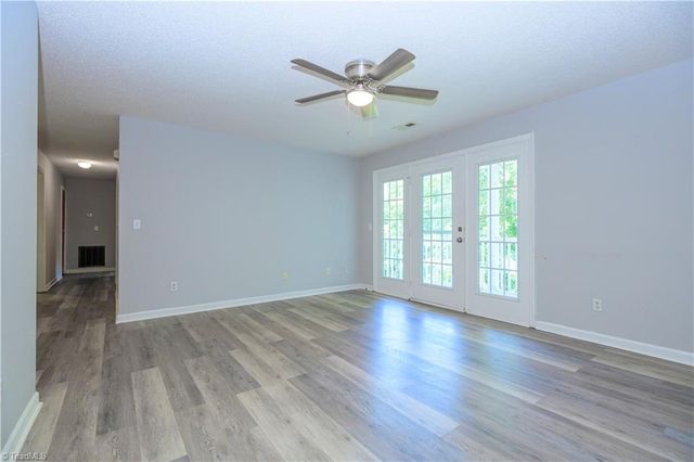 2624 Guyer Street 2B, High Point, NC 27265