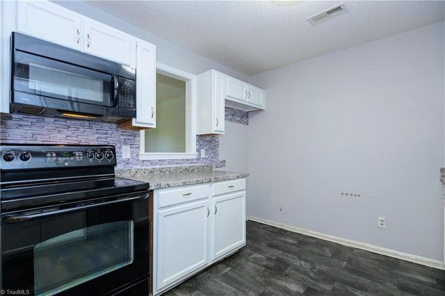 2624 Guyer Street 2B, High Point, NC 27265