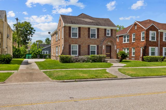 2806 Cleburne Street, Houston, TX 77004