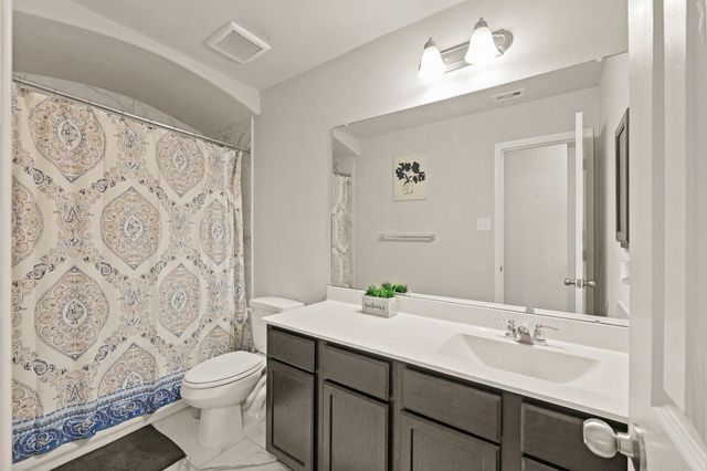 11107 Larkspur Dale Court, Houston, TX 77044